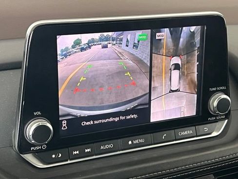 Used 2021 Nissan Rogue SV FWD image 33