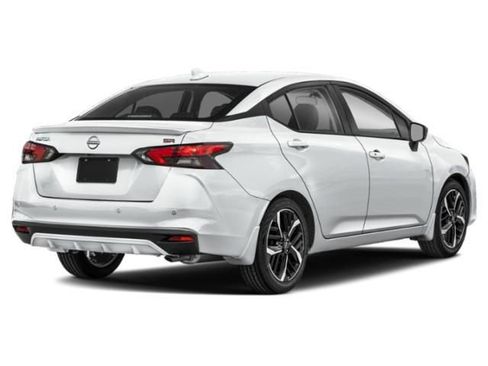 New 2025 Nissan Versa SR w/ Trunk Package FWD image 3