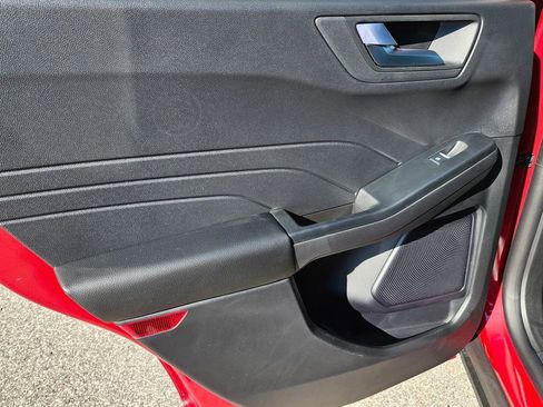 New 2026 Ford Escape ST-Line w/ Tech Pack #1 FWD image 24