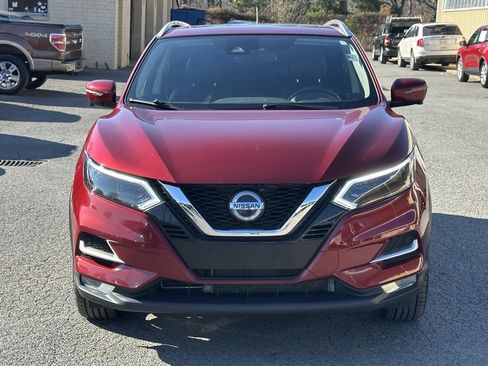 Used 2021 Nissan Rogue Sport SL w/ Premium Package image 12