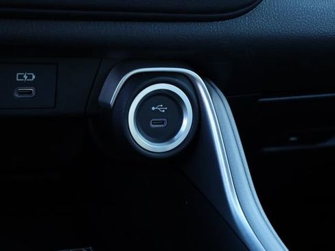 Used 2025 Toyota Grand Highlander XLE image 27