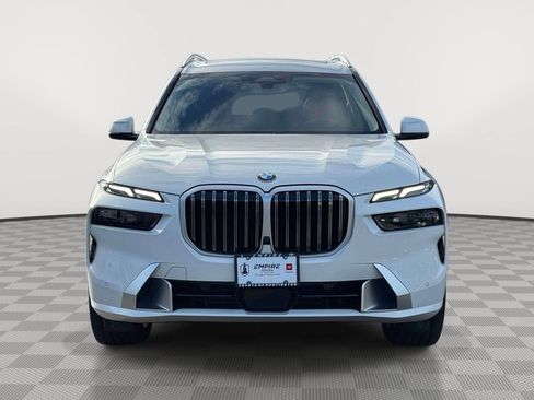 Used 2026 BMW X7 xDrive40i AWD/4WD image 2