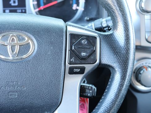 Used 2014 Toyota 4Runner SR5 image 21