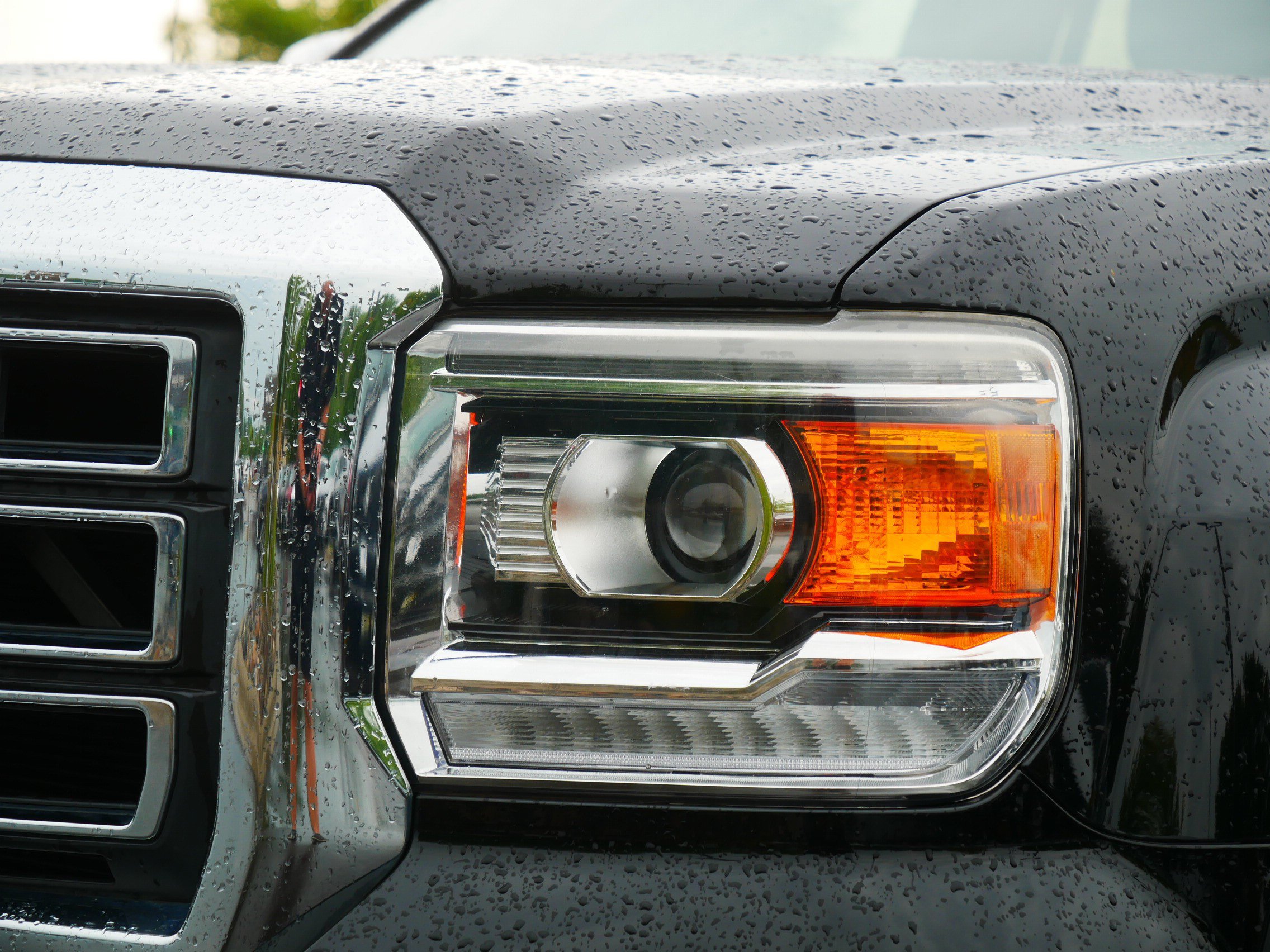 Used 2014 GMC Sierra 1500 SLT w/ SLT Preferred Package AWD/4WD image 10