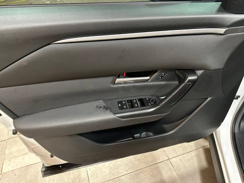 Certified 2025 MAZDA CX-50 AWD 2.5 S w/ Weather Package image 15