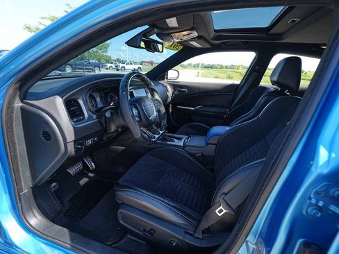 Used 2018 Dodge Charger R/T RWD image 16