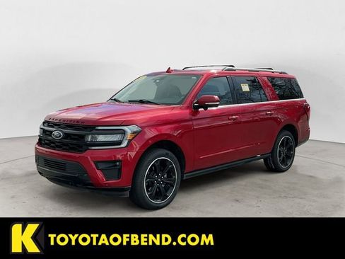 Used 2022 Ford Expedition Max Limited image 1