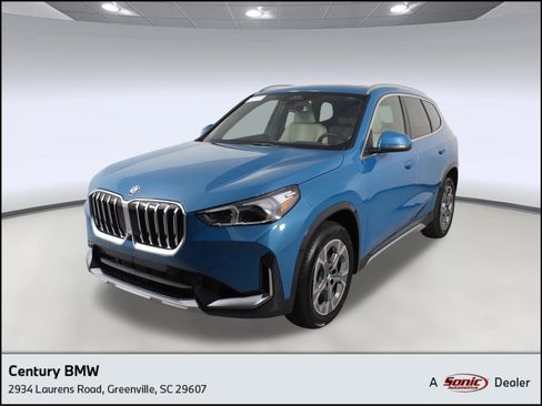 Used 2025 BMW X1 xDrive28i w/ Technology Package image 1