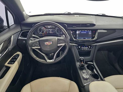 Used 2023 Cadillac XT6 Sport image 21