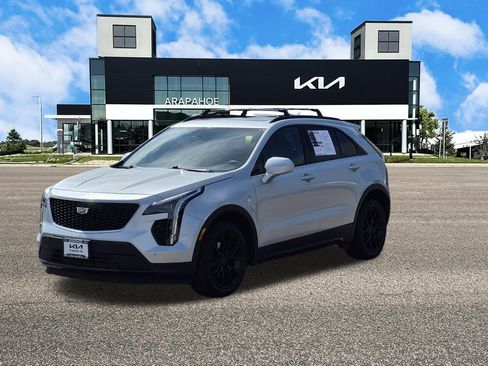 Used 2019 Cadillac XT4 Sport w/ Cold Weather Package AWD/4WD image 4