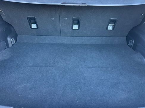 Used 2022 Subaru Impreza 2.0i Sport image 18