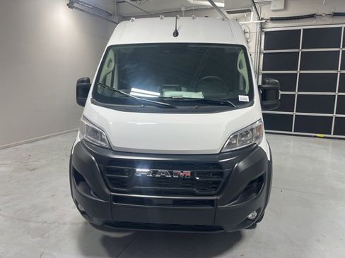 New 2026 RAM ProMaster 2500 w/ Convenience Group image 2