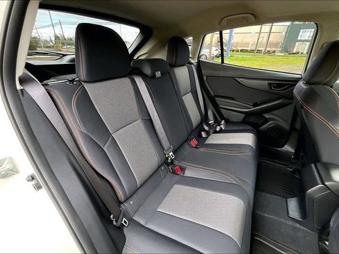 Used 2023 Subaru Crosstrek 2.0i Premium image 20