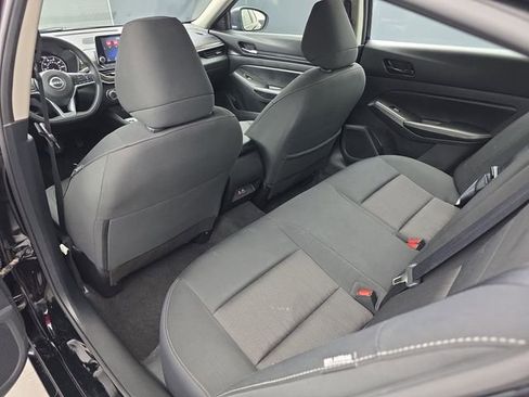 Used 2024 Nissan Altima 2.5 SV image 42