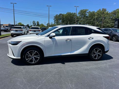 Certified 2025 Lexus RX 350 Premium w/ Accessory Package (Z1) FWD image 8