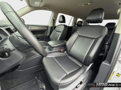 Used 2018 Volkswagen Atlas SE FWD image 10
