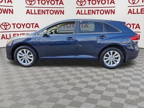 Used 2015 Toyota Venza LE AWD/4WD image 4