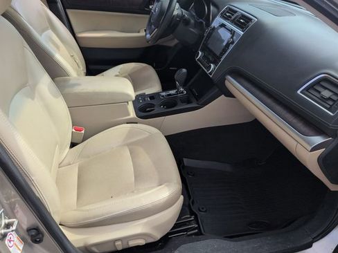 Used 2019 Subaru Outback 2.5i Limited image 39