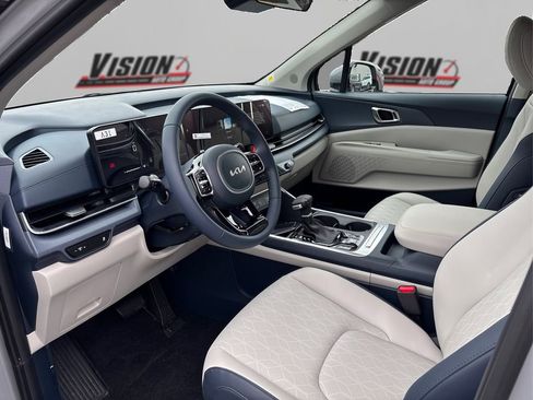 New 2026 Kia Carnival EX image 9