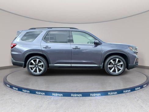 Used 2024 Honda Pilot Elite image 8