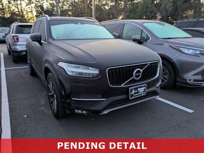 Used 2019 Volvo XC90 T5 Momentum w/ Multimedia Package