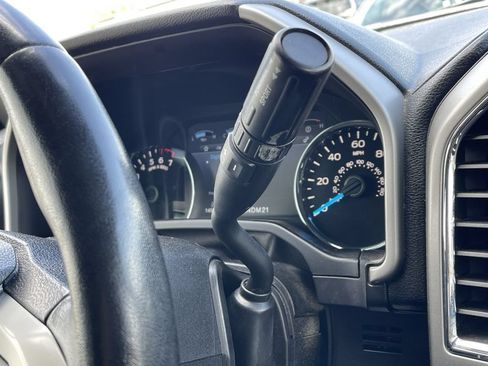 Used 2017 Ford F150 Lariat AWD/4WD image 39