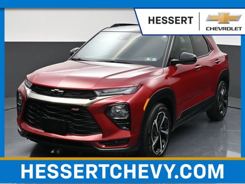 Certified 2021 Chevrolet TrailBlazer RS w/ Sun and Liftgate Package FWD image 1