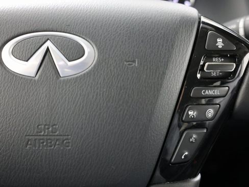 Used 2024 INFINITI QX80 Luxe image 30