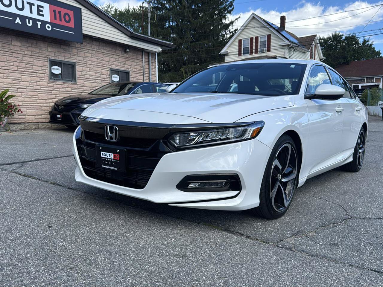 Used 2019 Honda Accord Sport image 1