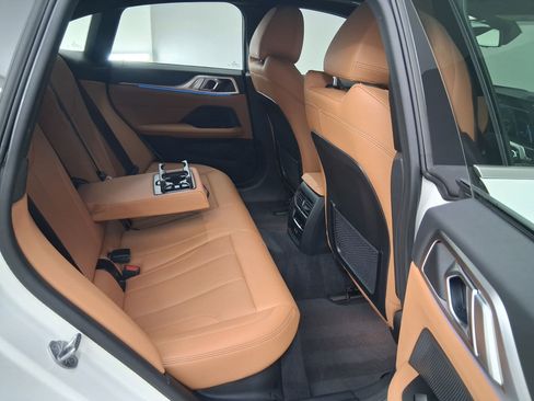 Used 2023 BMW i4 eDrive35 w/ Premium Package RWD image 32