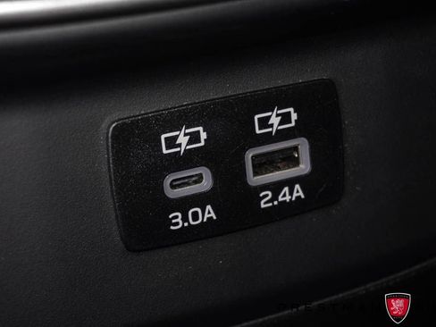 Used 2025 Subaru Outback Premium AWD/4WD image 34