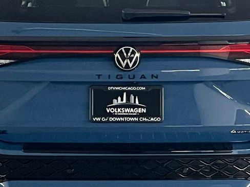 New 2026 Volkswagen Tiguan SE R-Line image 38