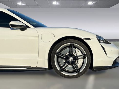 Used 2022 Porsche Taycan 4S image 35