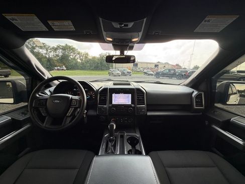 Used 2019 Ford F150 XLT w/ Equipment Group 302A Luxury AWD/4WD image 8