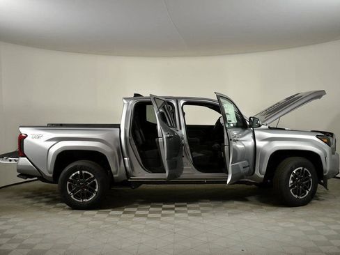 New 2026 Toyota Tacoma TRD Sport AWD/4WD image 8
