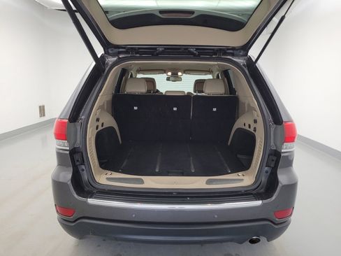 Used 2016 Jeep Grand Cherokee Limited AWD/4WD image 29