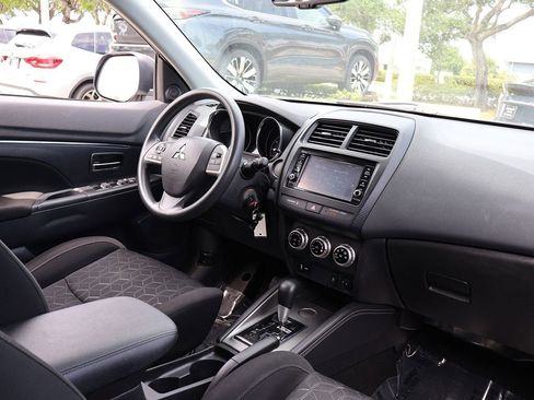 Used 2022 Mitsubishi Outlander Sport FWD image 22