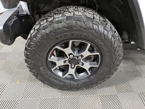 Used 2021 Jeep Wrangler Unlimited Rubicon image 38