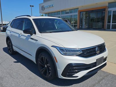 Used 2024 Volkswagen Tiguan SE R-Line