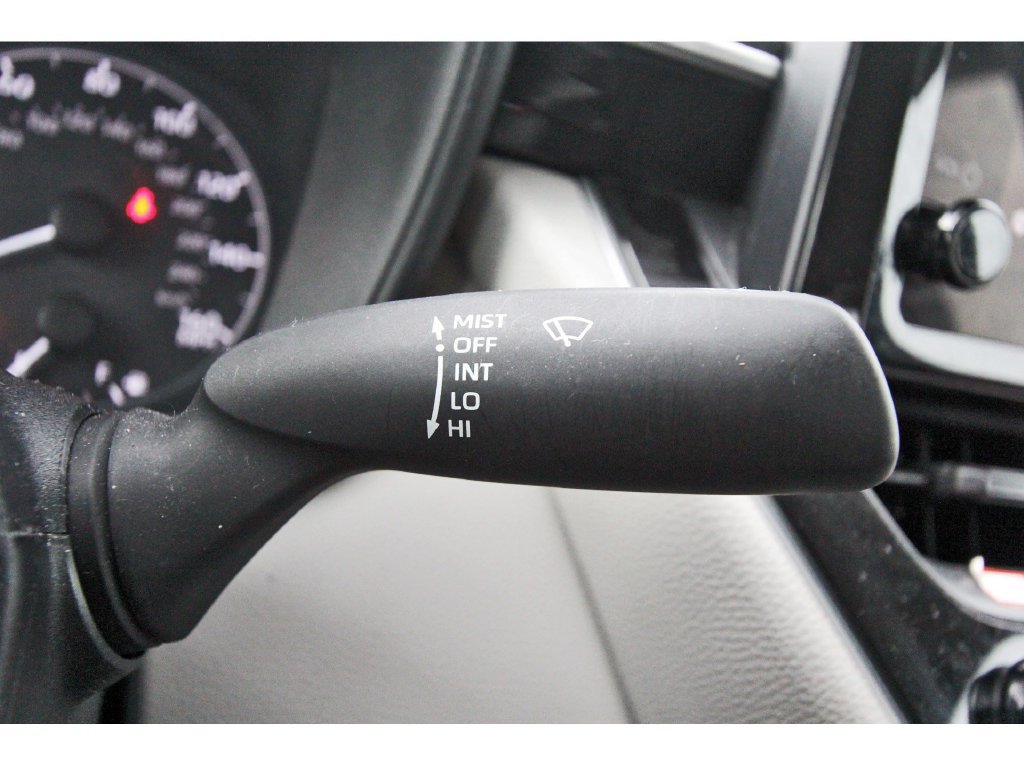 Used 2025 Toyota Corolla LE FWD image 21