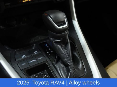 Certified 2025 Toyota RAV4 XLE Premium image 23