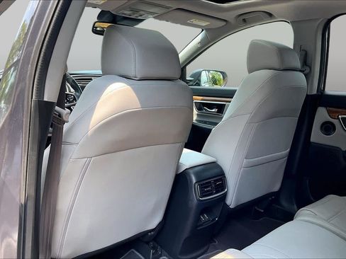 Used 2020 Honda CR-V Touring image 22