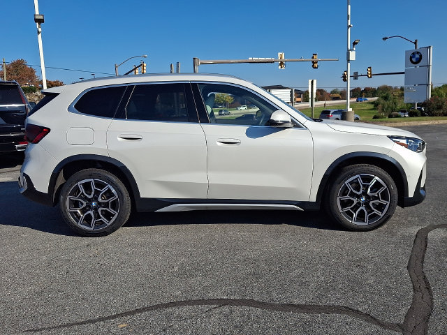 Used 2026 BMW X1 xDrive28i w/ Technology Package AWD/4WD image 9