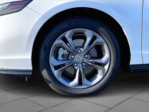 Used 2023 Honda Accord EX-L image 10