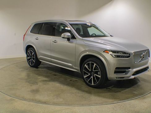 Used 2024 Volvo XC90 B6 Ultimate w/ Protection Package AWD/4WD image 7