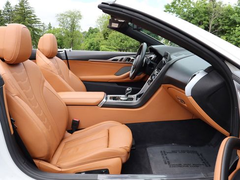Used 2019 BMW M850i xDrive Convertible AWD/4WD image 17