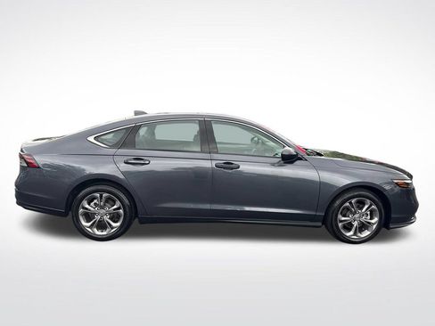 Used 2024 Honda Accord EX image 6