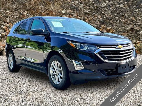 Used 2021 Chevrolet Equinox LS w/ LS Convenience Package FWD image 9