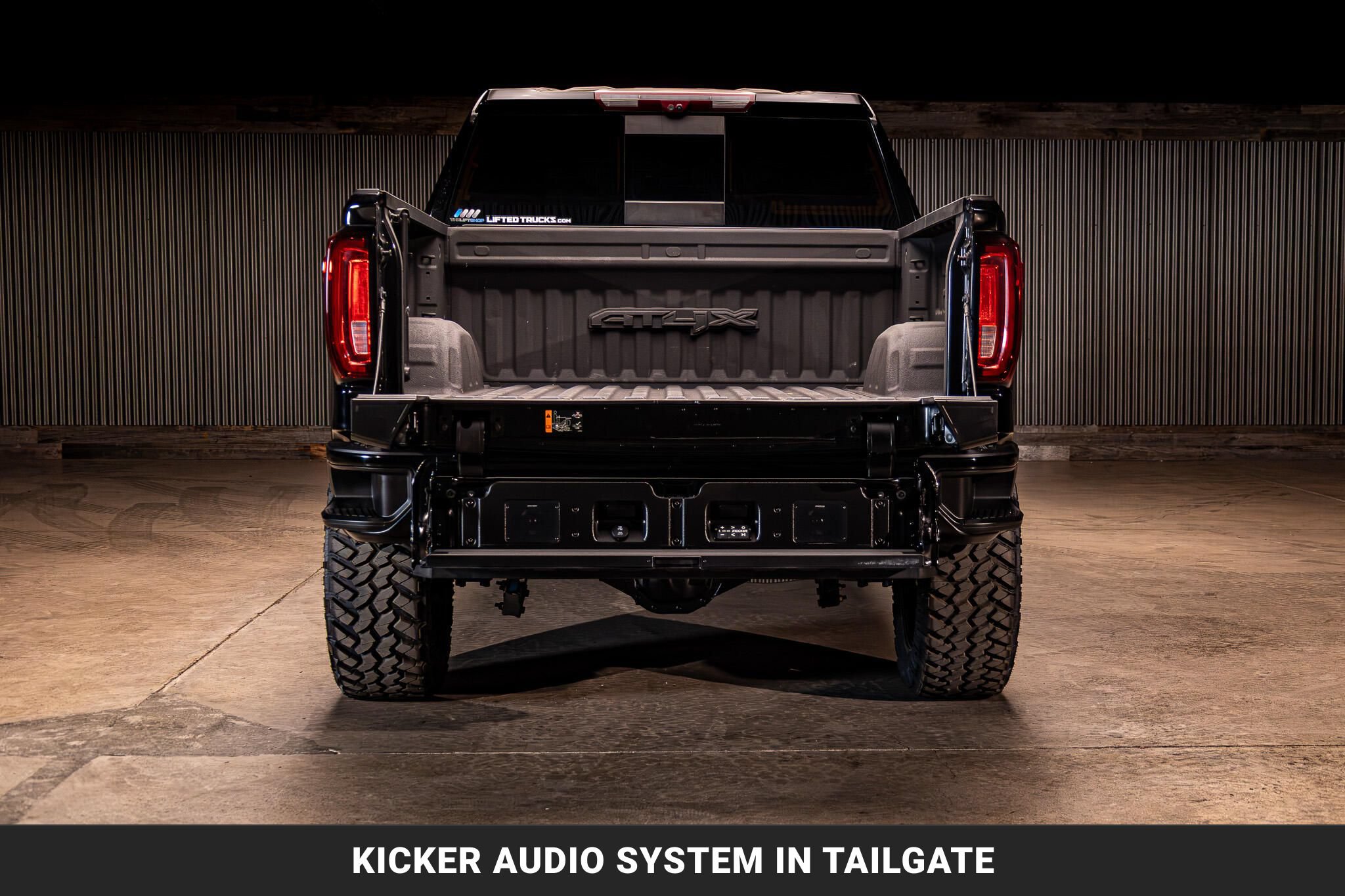 Used 2024 GMC Sierra 1500 AT4X AWD/4WD image 9