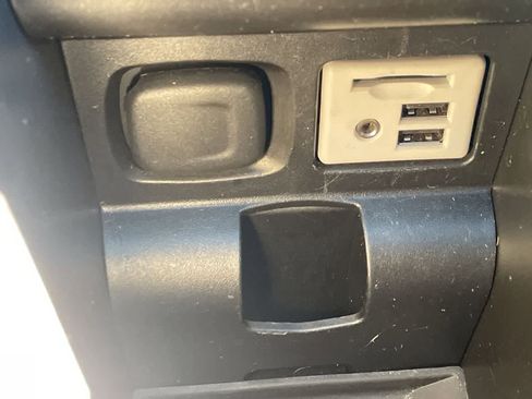 Used 2014 Chevrolet Impala LT w/ Premium Seating Package image 24